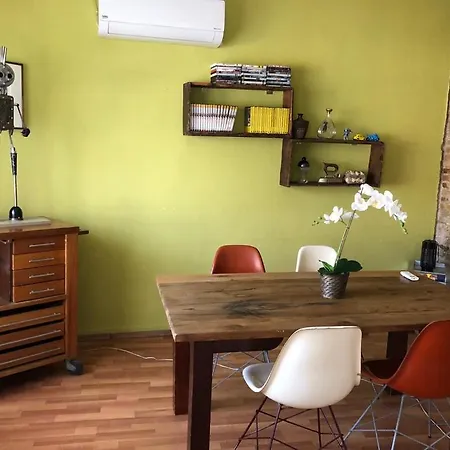 Appartement Kaleici Muhtesem Konum Benzersiz Genis Uygun Fiyat Katta Ev