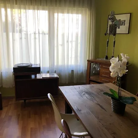 Kaleici Muhtesem Konum Benzersiz Genis Uygun Fiyat Katta Ev דירה