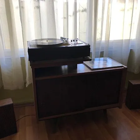 Kaleici Muhtesem Konum Benzersiz Genis Uygun Fiyat Katta Ev Appartement Antalya