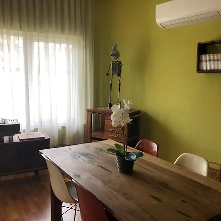 Kaleici Muhtesem Konum Benzersiz Genis Uygun Fiyat Katta Ev Appartement *