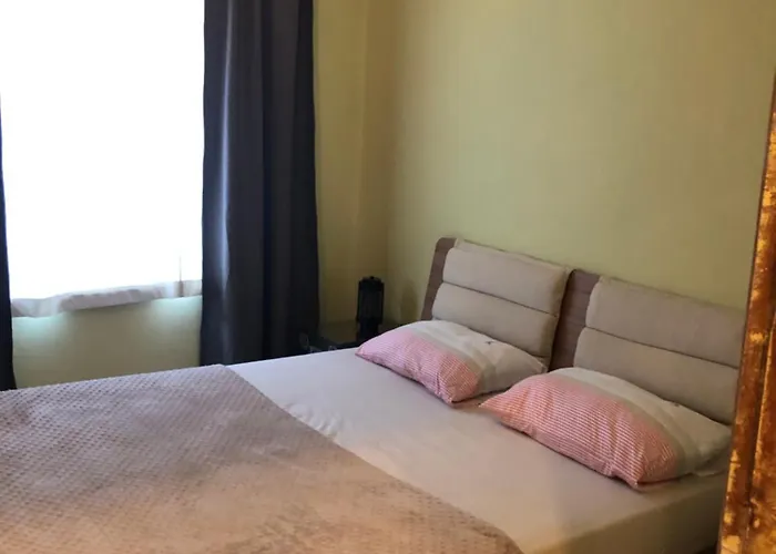 Kaleici Muhtesem Konum Benzersiz Genis Uygun Fiyat Katta Ev * Antalia